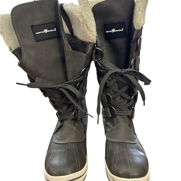 Arctic Shield Women’s Gray Winter Snow Boots Faux Fur Lined Size 6M - Picture 2 of 8